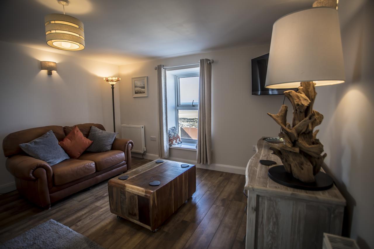 Waters Edge Holiday Apartments Benllech Ngoại thất bức ảnh